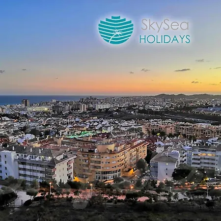 Sky Sea Holidays شقة