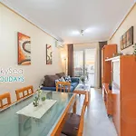 Sky Sea Holidays شقة فوينخيرولا